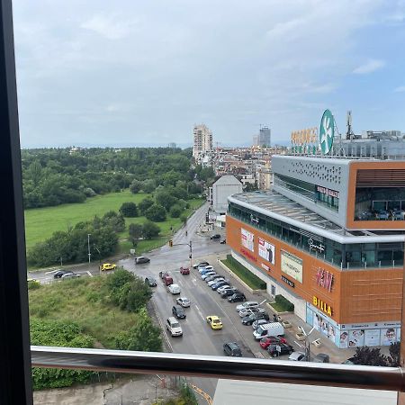 Slivercity Next To Paradise Mall София Екстериор снимка