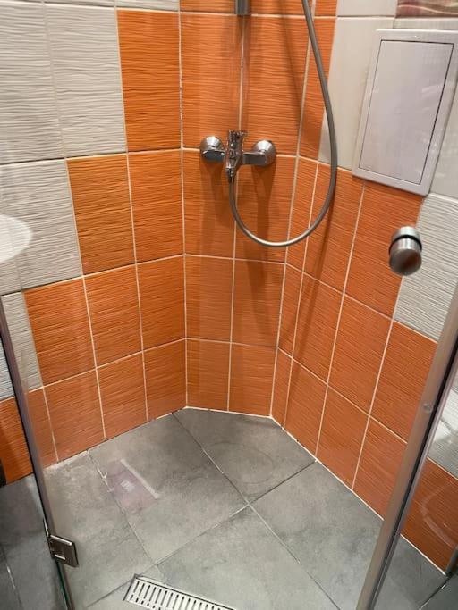 Slivercity Next To Paradise Mall София Екстериор снимка