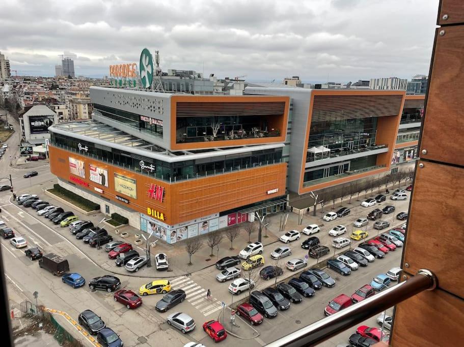 Slivercity Next To Paradise Mall София Екстериор снимка