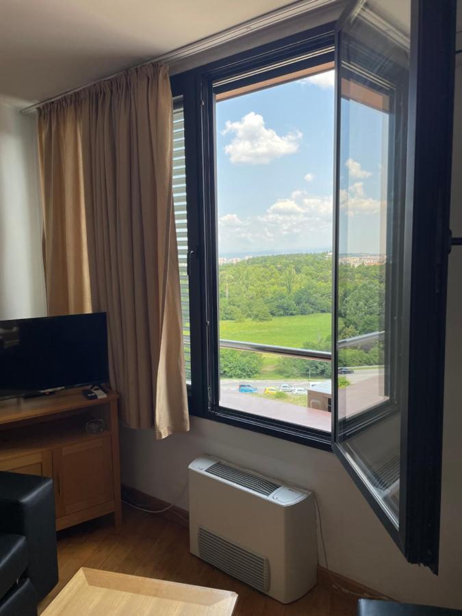 Slivercity Next To Paradise Mall София Екстериор снимка